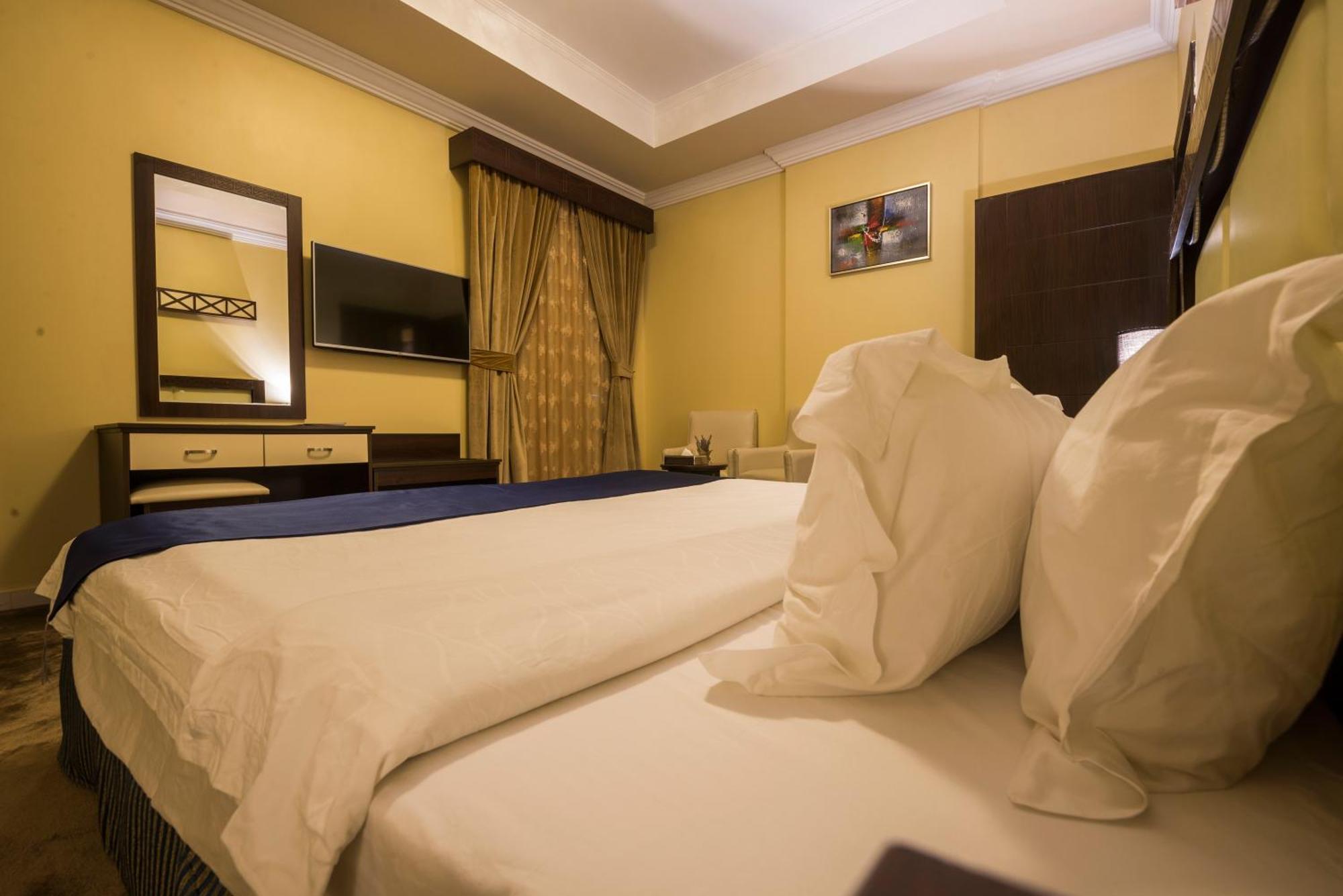 Lahoya Hotel Джедда Экстерьер фото
